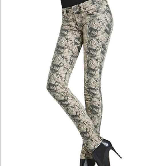 [CAbi] Snakeskin Skinny Jeans - Size 4 - Picture 1 of 5